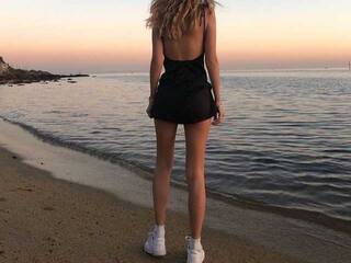 Erotinis vaizdo pokalbis hot-ass-18