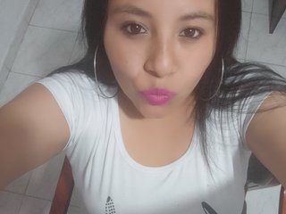 Erotinis vaizdo pokalbis Hot4mommy