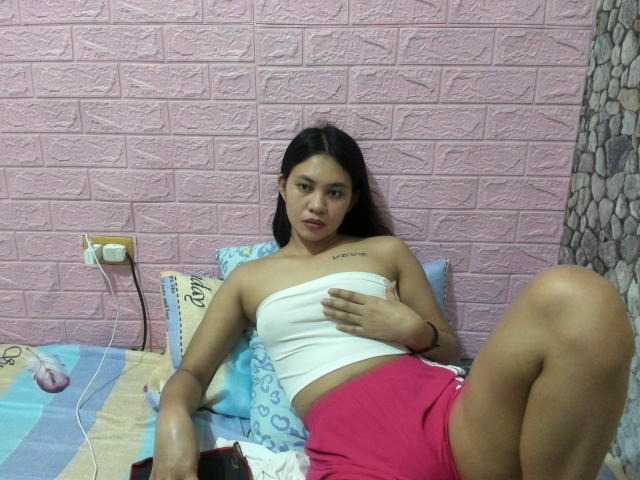 Transliacijos ekrano nuotraukos HotAshley24