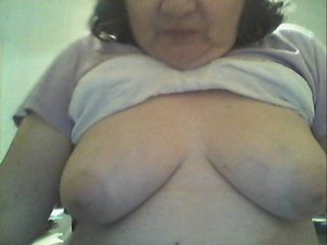 Transliacijos ekrano nuotraukos Hotcutiefun