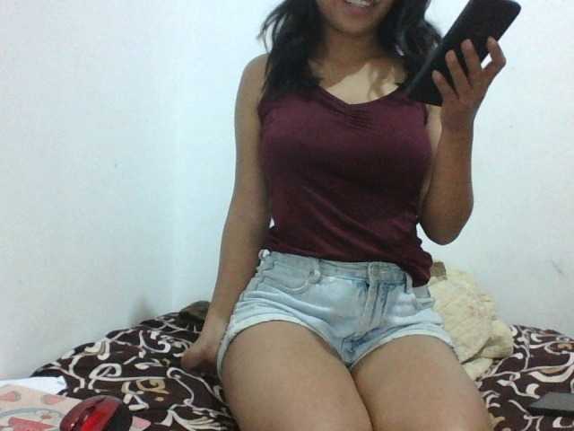 Transliacijos ekrano nuotraukos HoTGirlie