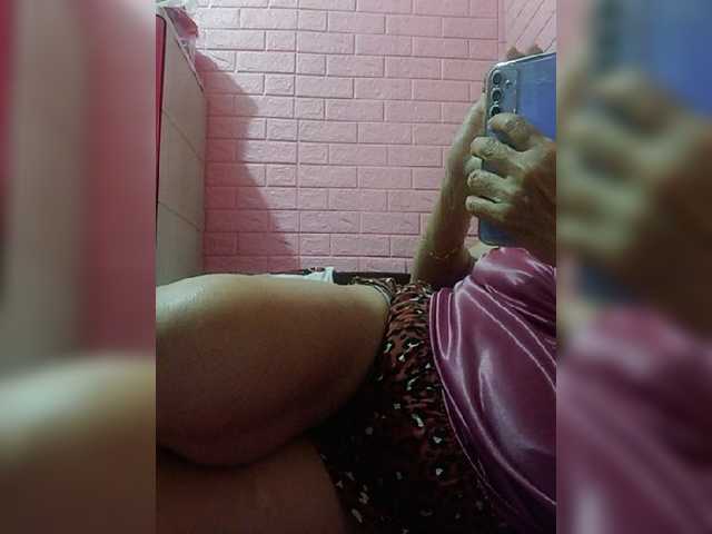 Transliacijos ekrano nuotraukos hotgrannyxx