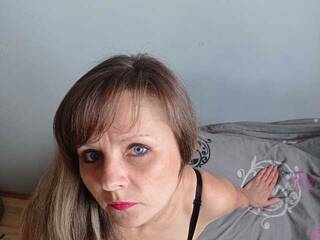 Erotinis vaizdo pokalbis Hotiren