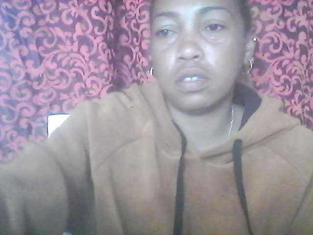 Transliacijos ekrano nuotraukos HotLilie