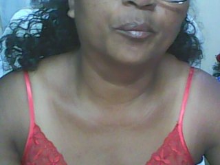 Erotinis vaizdo pokalbis hotmomsexy