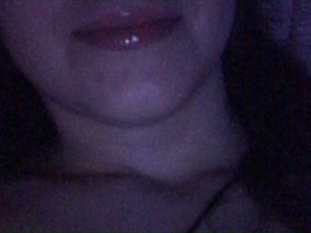 Transliacijos ekrano nuotraukos HottBabe