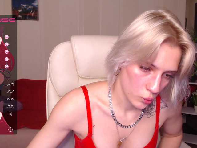 Transliacijos ekrano nuotraukos HottiDevil