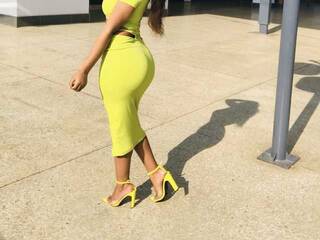 Erotinis vaizdo pokalbis hottlipss