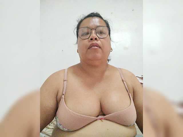 Transliacijos ekrano nuotraukos Hottynilda