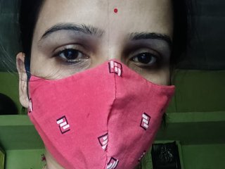 Erotinis vaizdo pokalbis HOTZY1