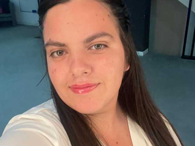 Profilio nuotrauka HugeTittiess