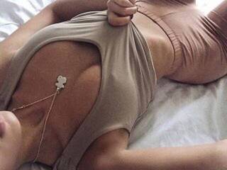 Erotinis vaizdo pokalbis I-Sofia-1999