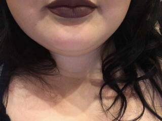 Erotinis vaizdo pokalbis IBlufff