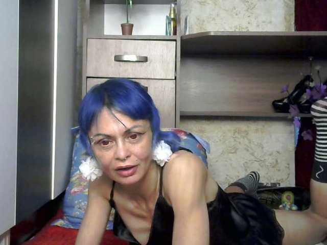 Nuotraukos Icecandyshoko Hi)))I'm Candy))) write private messages and chat 2 tokens))) adding friends and mutual subscription I have a lot of different shows)))#piercings and tattoos# fetishes#flexing#deep throat#bdsm# ask)))) I don't watch cameras for free