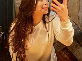 Erotinis vaizdo pokalbis IIhope