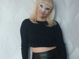 Erotinis vaizdo pokalbis Iinna