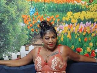 Erotinis vaizdo pokalbis indianbarbiedoll