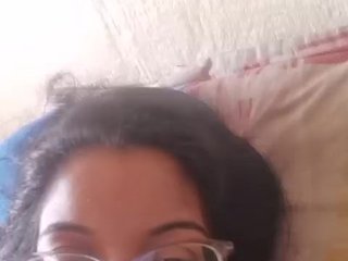 Erotinis vaizdo pokalbis IndianBeaut