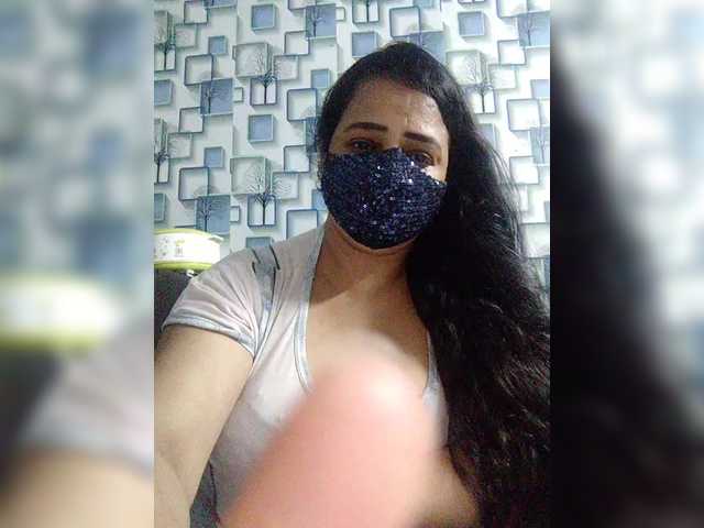 Transliacijos ekrano nuotraukos IndianEsha