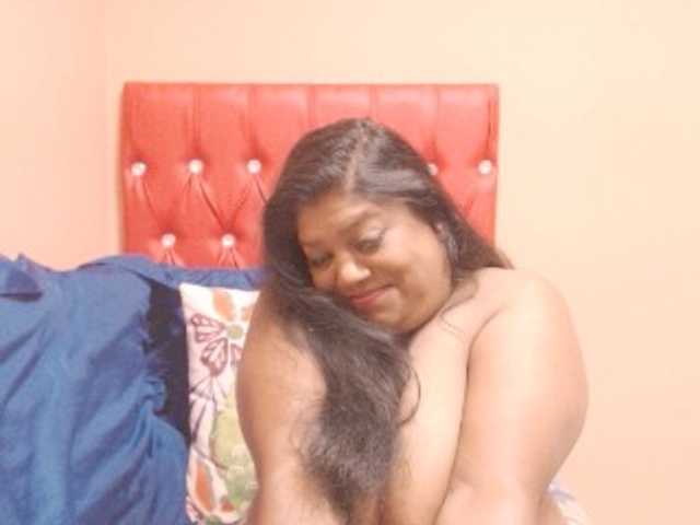 Nuotraukos INDIANFIRE real men love chubby girls ,sexy eyes n chubby thighs hi guys inm sonu frm south africa come say hi n welcome me im new ere