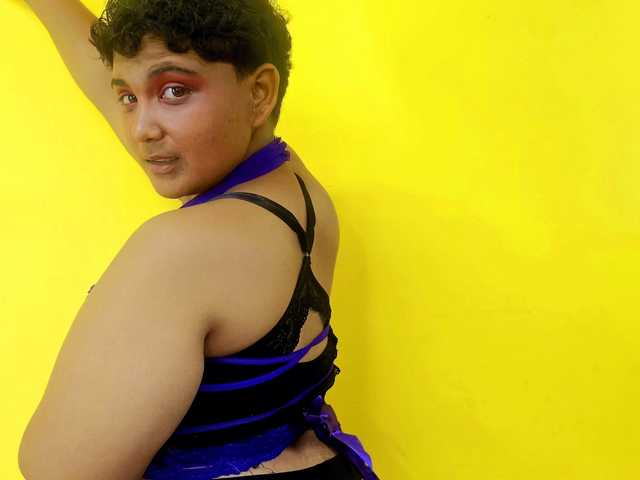 Profilio nuotrauka IndianFoxyXXX