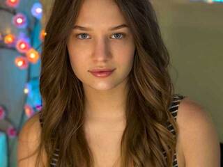 Erotinis vaizdo pokalbis IndyVi