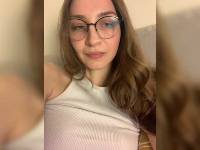 Nuotraukos Angel_Lina hi! Random 25 tk, 14 ultra high vibrations. Only group or privat chat