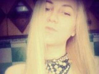 Erotinis vaizdo pokalbis intrizheenn