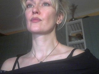 Erotinis vaizdo pokalbis blue_Flame