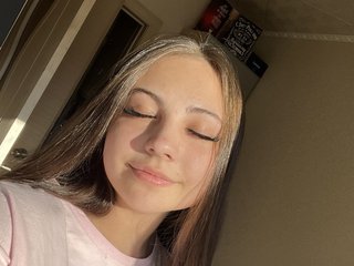 Erotinis vaizdo pokalbis IonaShay