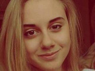 Erotinis vaizdo pokalbis irenadler