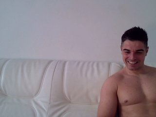 Erotinis vaizdo pokalbis IrenneTwo