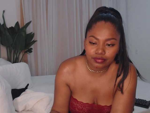 Nuotraukos mulatta777 "❤️Hello, honey! I am mulatto❤️ Lovense and Domi is Active! My pleasure is in your hands❤️Private is Open!❤️#ebony#bigass#bitches drip back