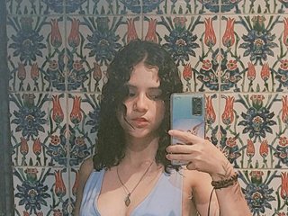 Erotinis vaizdo pokalbis IrisRoss