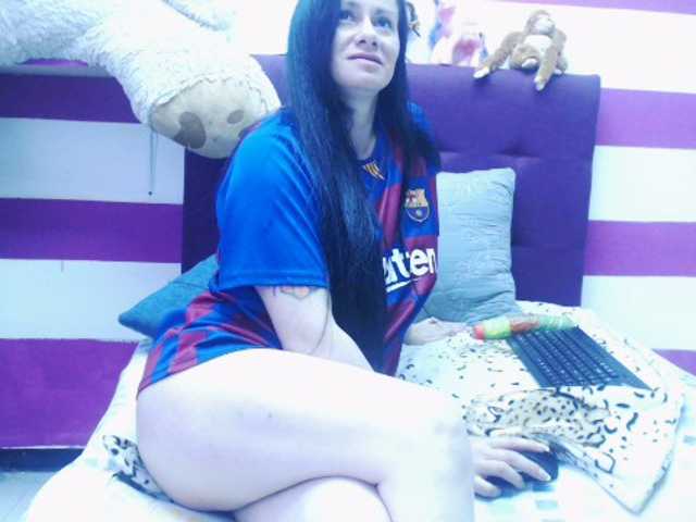 Transliacijos ekrano nuotraukos Isa-pervert