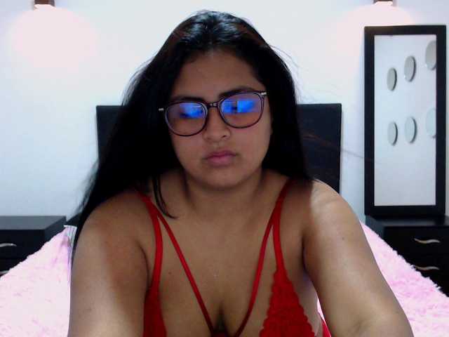 Transliacijos ekrano nuotraukos Isabela-Rey