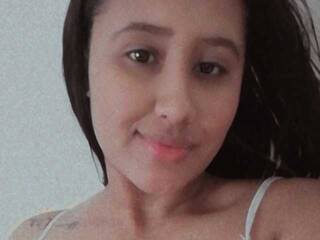 Erotinis vaizdo pokalbis isabelabrunet