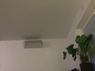 Erotinis vaizdo pokalbis Isizzu