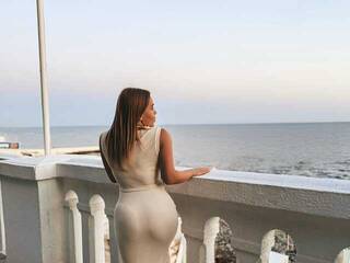 Erotinis vaizdo pokalbis ISweetI