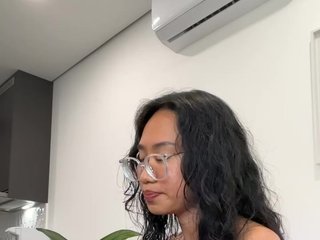 Erotinis vaizdo pokalbis itsyourcassie1