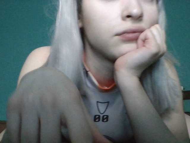 Transliacijos ekrano nuotraukos Ivanka-Chan