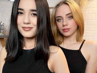 Erotinis vaizdo pokalbis IvyJude