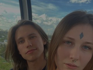 Erotinis vaizdo pokalbis AspiHoney