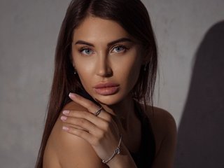 Erotinis vaizdo pokalbis JackyLucky