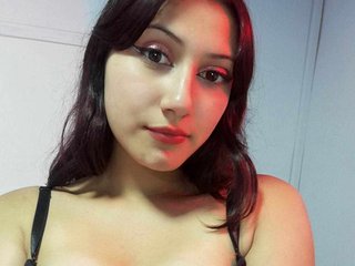 Erotinis vaizdo pokalbis JadeAdamsx