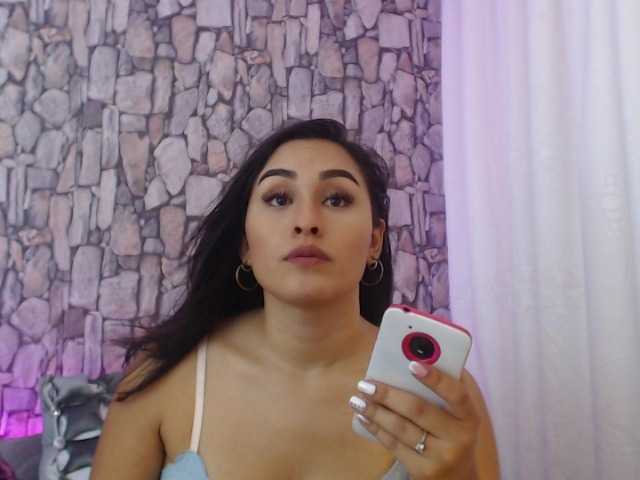 Nuotraukos LauraTovar "Hello guys ♣ I'm new here !!! give me a hot and wet welcome .. masturbate my pussy and cum at goal ♥