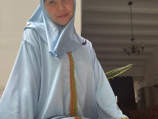 Erotinis vaizdo pokalbis Jalila-Fadel