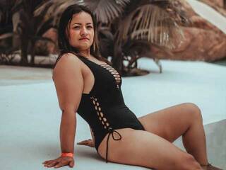 Erotinis vaizdo pokalbis janemature