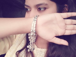 Erotinis vaizdo pokalbis Jasmine-2