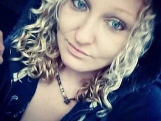 Erotinis vaizdo pokalbis Jasminexoxo